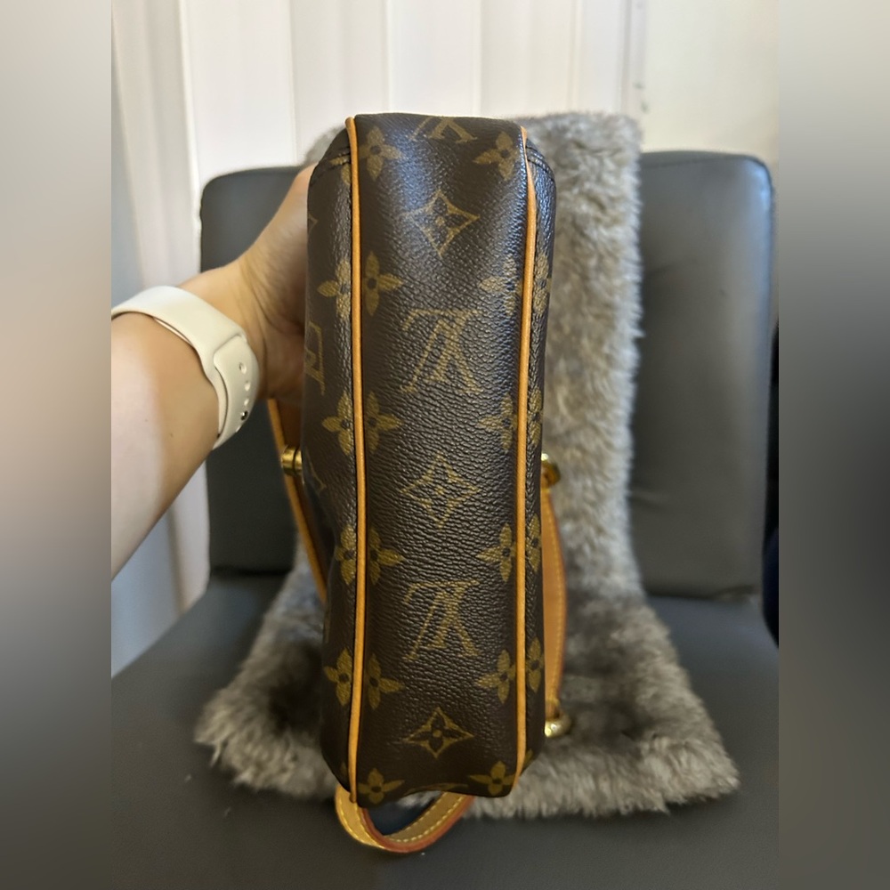 Louis Vuitton TIKAL Monogram Shoulder Bag - Picture 7 of 14